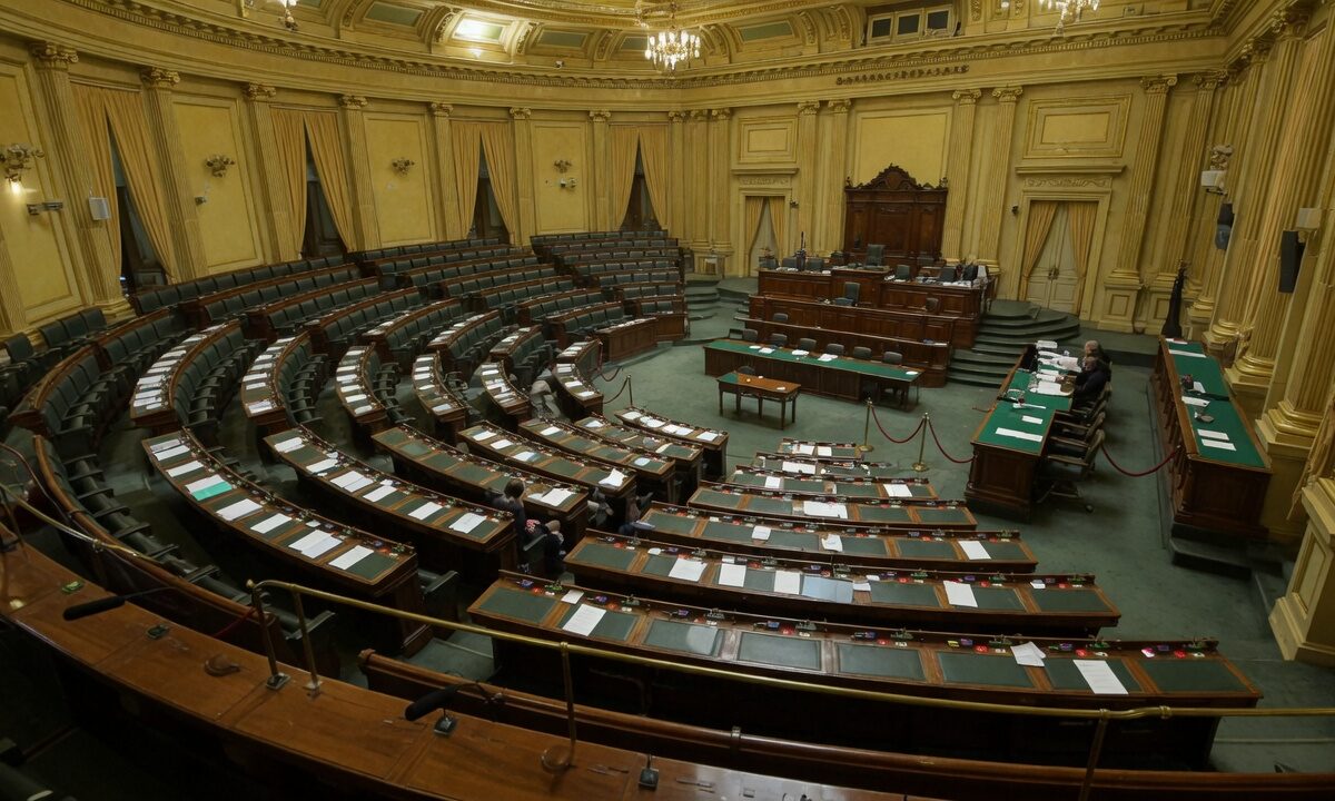 Legge elettorale, la riforma vista da destra e da sinistra: due racconti, gli stessi voti